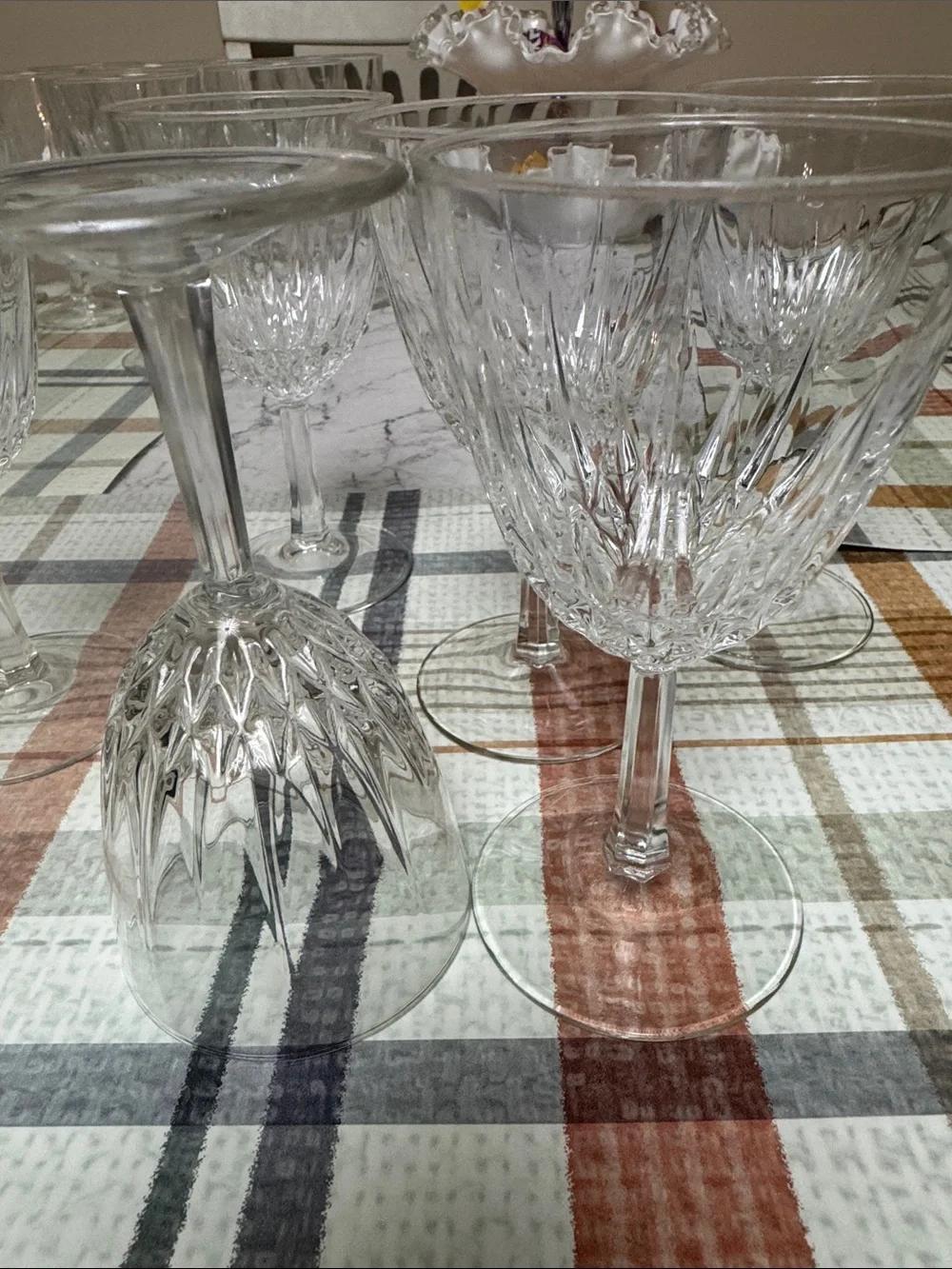 Crystal-Look Cut Glass Wine Goblets - Clear Set
